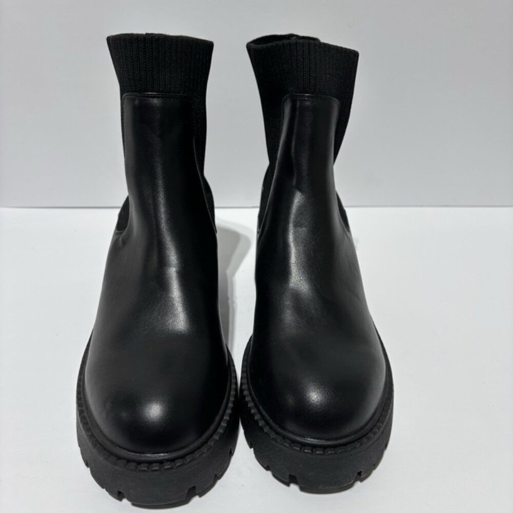 Madden Girl Women’s Thrash Black Chelsea Boots, Size 10 M - Picture 3 of 5